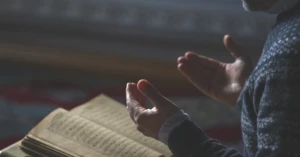 Kadir Gecesi'nde Okunacak Dualar: Türkçe Okunuşu ve Anlamlarıyla Rehberiniz